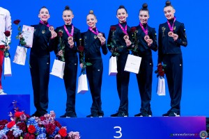 podium q group sfe06147 copia simone ferraro ph